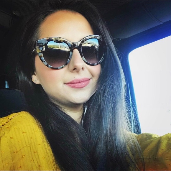 Tory Burch Sunglasses - Picture 13 of 13